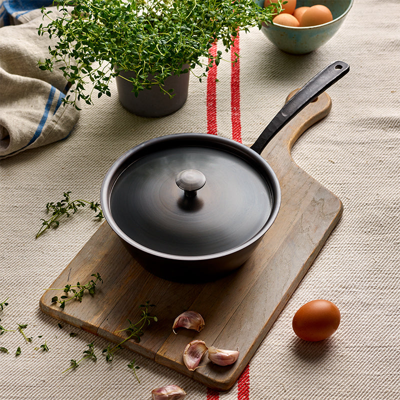 8" SAUTÉ PAN & LID