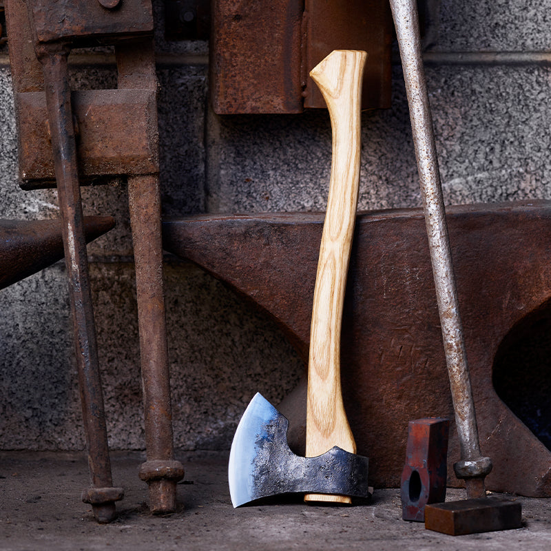 2LB WILDERNESS AXE | Alex Pole Ltd